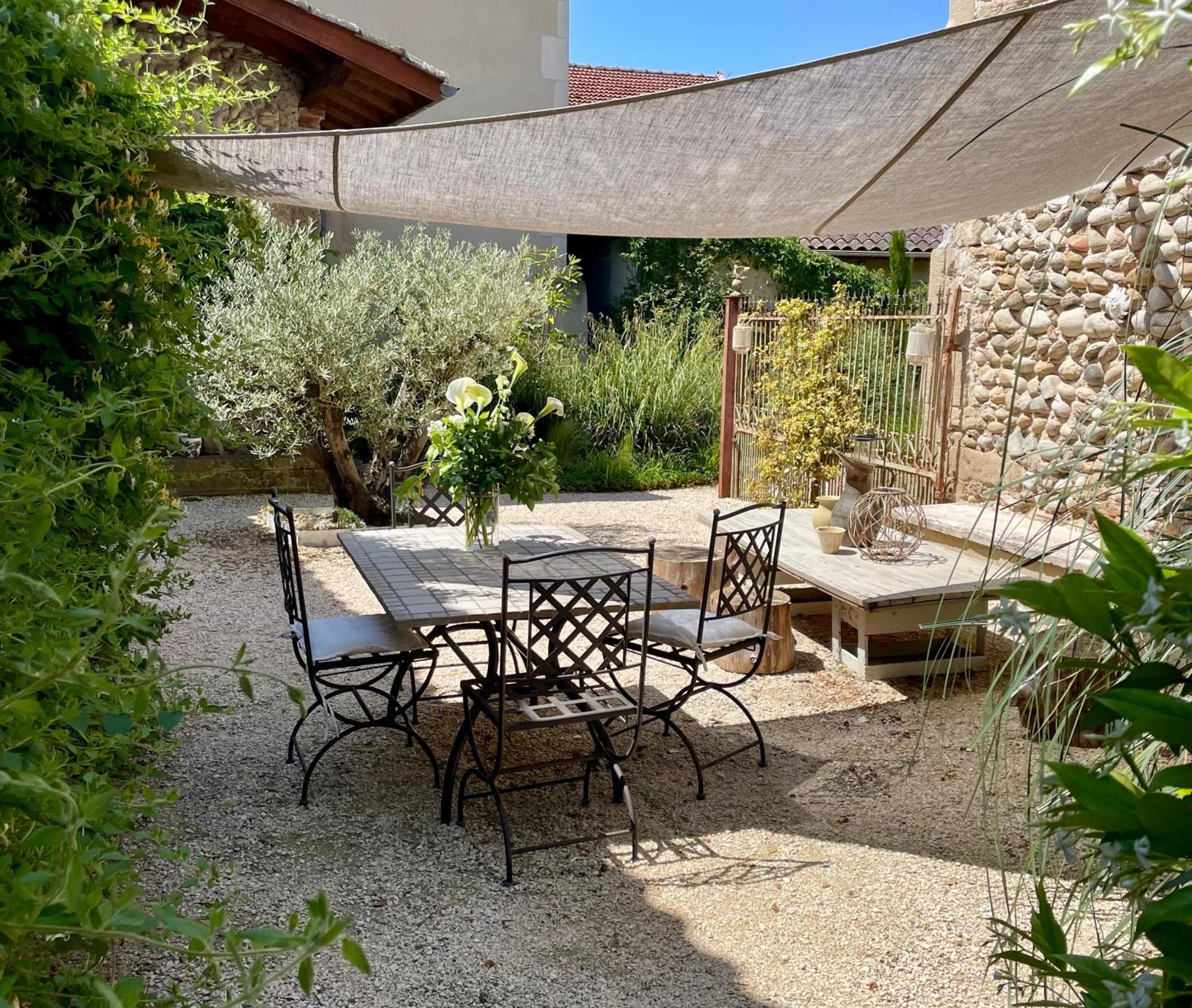La Suite Dromoise 1809 Saint-Paul-les-Romans Экстерьер фото